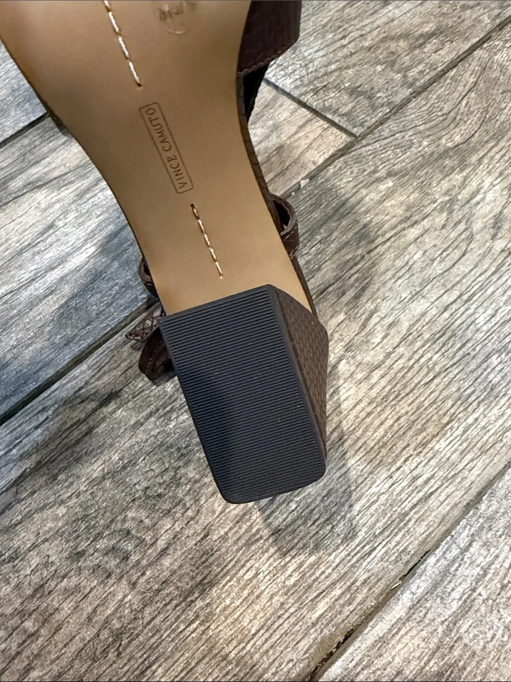Vince Camuto sindree Chocolate Brown Textured Slingback Block Heels size 7